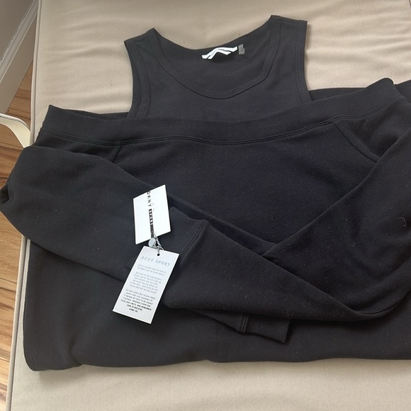 DNKY Cold Shoulder Sport Dress - Picture 7 of 7